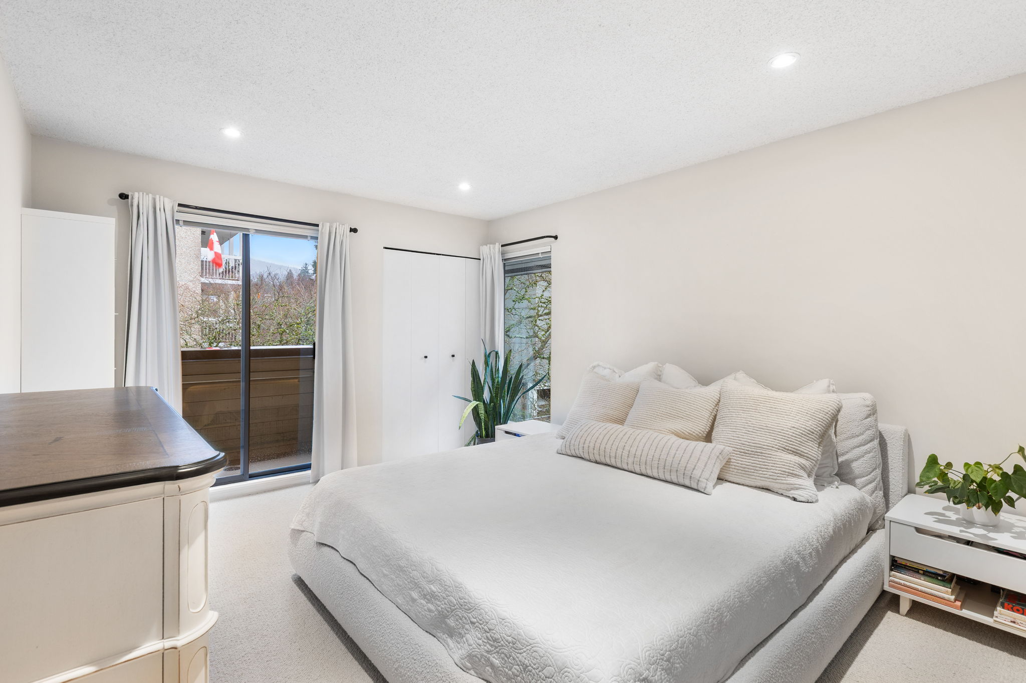 #408 – 1363 Clyde Avenue